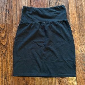 Aritzia Talula Cotton Spandex Skirt